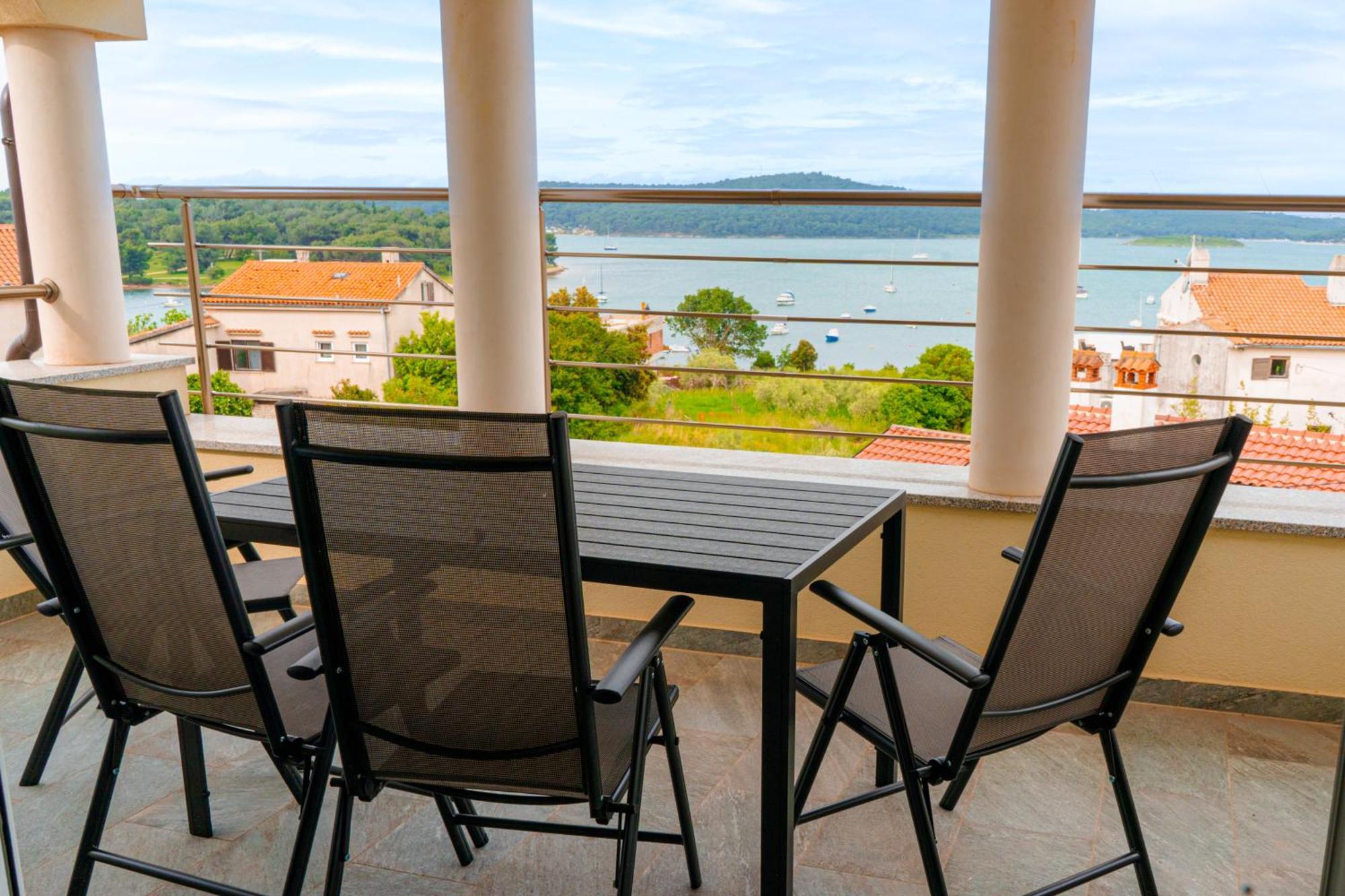 Villa Livi - Luxury Sea View Appartments Medulin Habitación foto